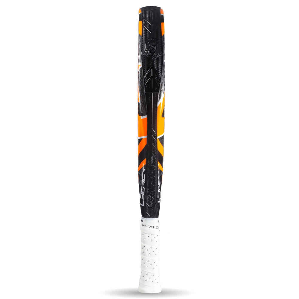 AKKERON ATLAS CARBON 20