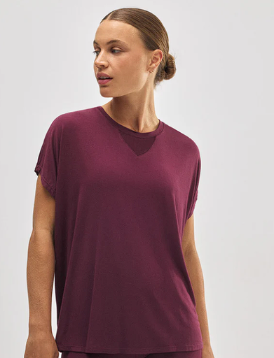 Camiseta deportiva manga corta burdeos ysabel mora